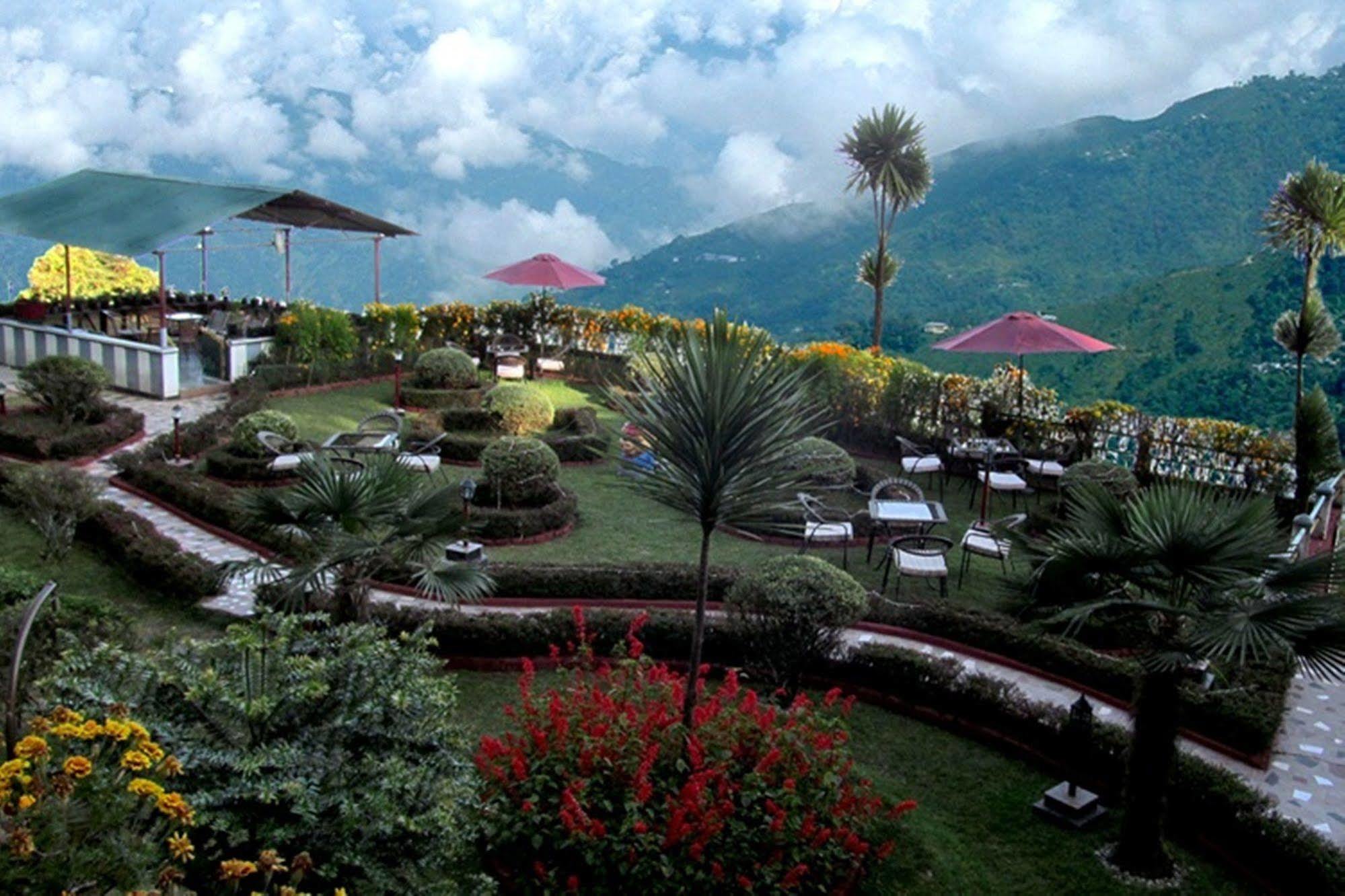 Central Nirvana Darjeeling  Buitenkant foto